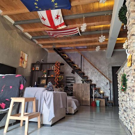 Chase Dream Hostel追梦空间 Batumi Exterior photo